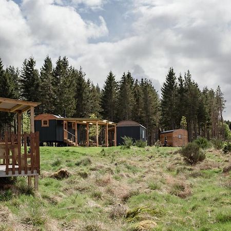 Apartamento Highland Shepherd Huts Nethy Bridge Exterior foto